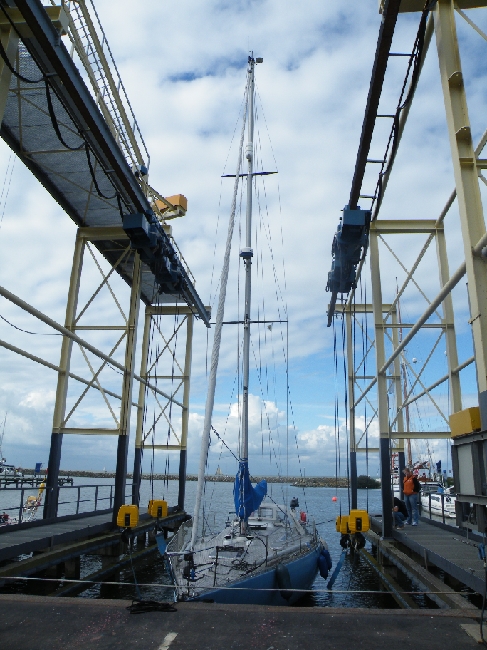 DSCF4007.JPG - 16 meter hoog vanaf de waterlijn