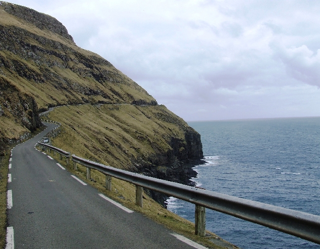 2008_0410_Org_Faroer0040.JPG - Sandoy's Highway