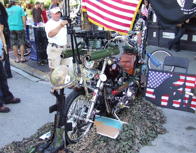 2008_09200062.JPG - Army Bike