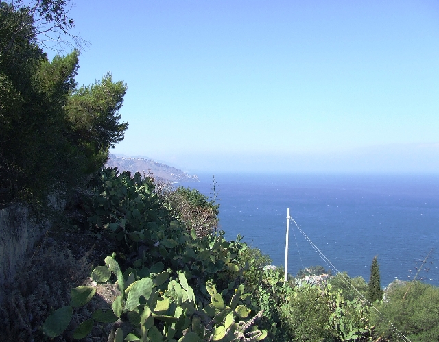 2008_06200265.JPG - Another Coastal View
