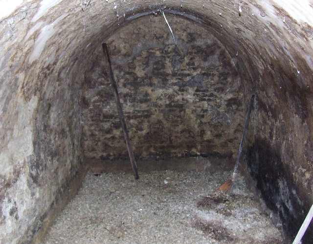 2008_0503_thuis0093.JPG - The WineCellar