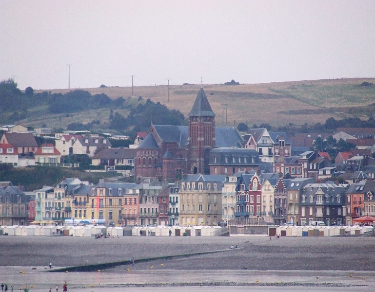 2009_08080191.JPG - Colorful View
