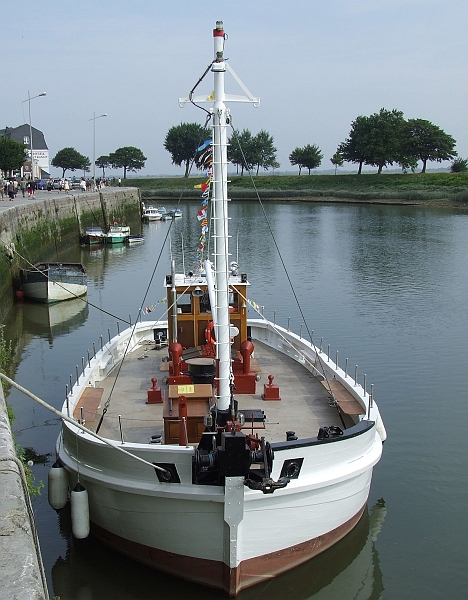 2009_08090010.JPG - Nice