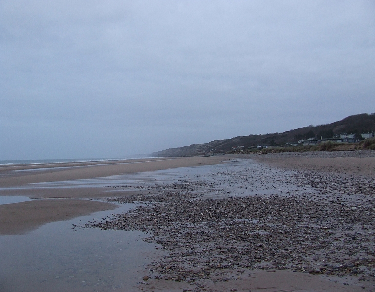 2009_0311_Normandie_Maart0061.JPG - Another Landing Beach