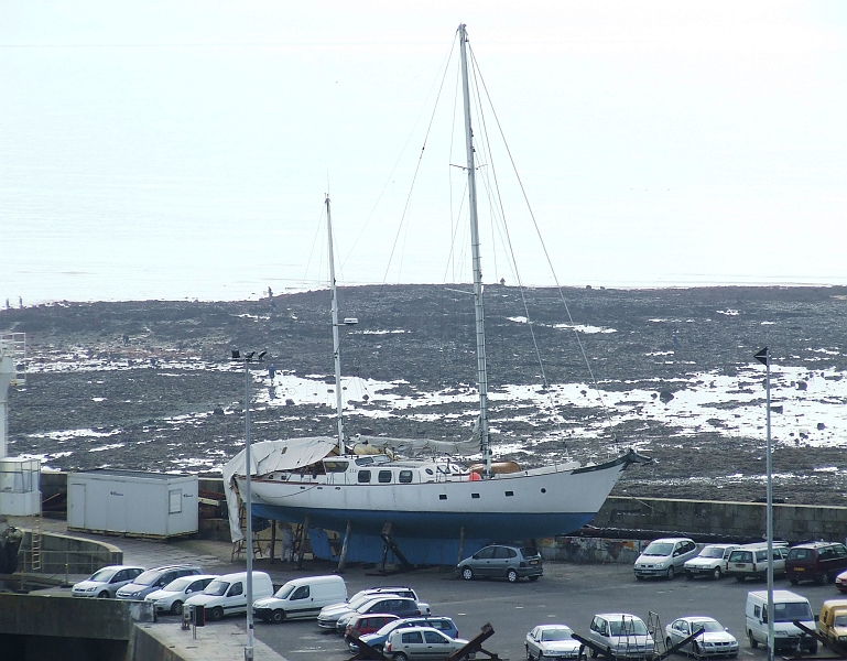 2009_0311_Normandie_Maart0082.JPG - Nice Sailship