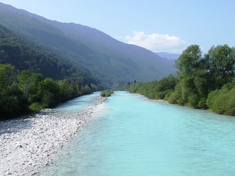 2009_0925_croatie0012.JPG - The Soca River