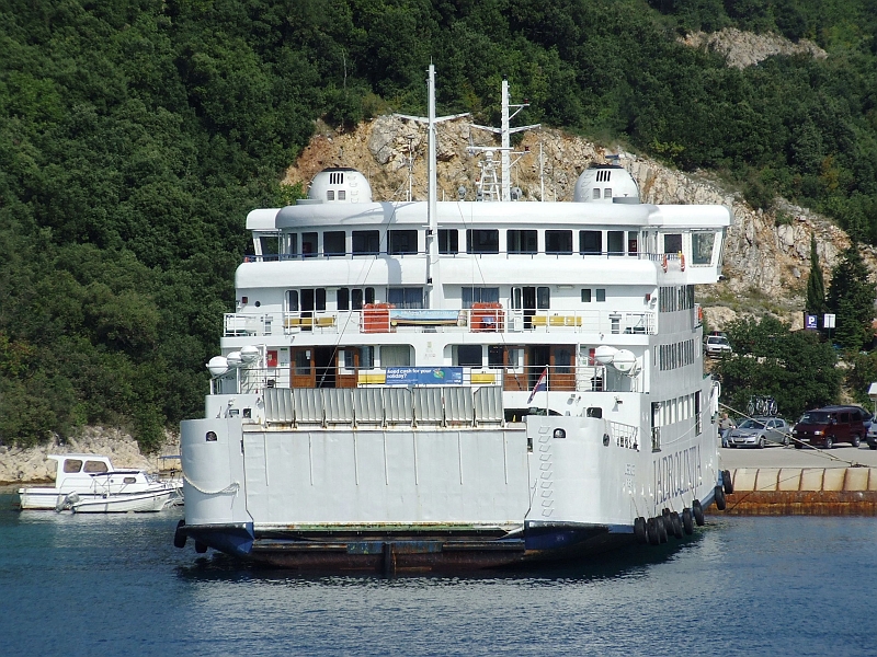2009_0926_croatie0126.JPG - The Sistership