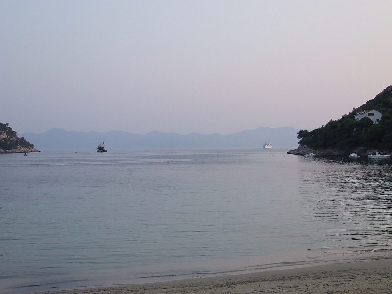 2009_0928_croatie0021.JPG - Our Private bay