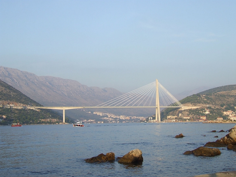 2009_0930_croatie0004.JPG - The Tudman Brigde