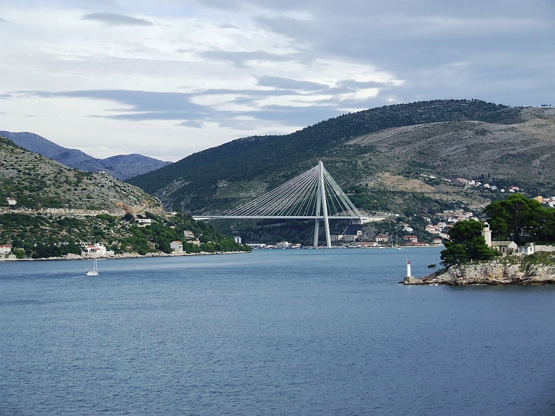 2009_1003_croatie0042.JPG - The Tudman Bridge fot the Last Time