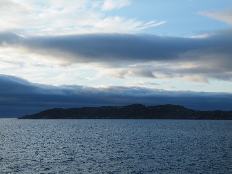 DSCF4417.JPG - Sailing into Bad Weather